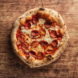 Pizza média Diavolo