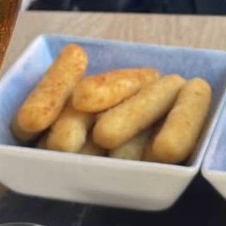 Croquetes de mozzarela