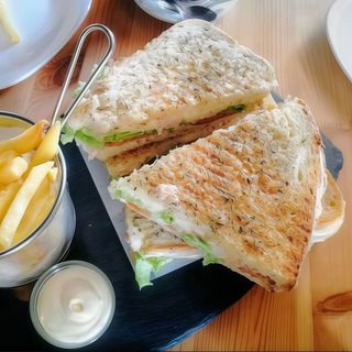 Tosta de Frango para Um