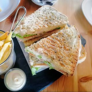 Tosta de Atum para Dois