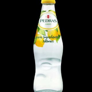agua pedras limao