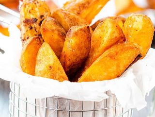 Spicy wedges