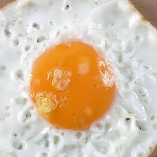 Ovo estrelado