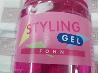 Styling gel