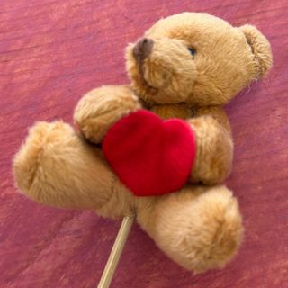 Urso 7 cm com suporte