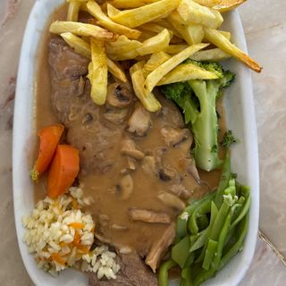 Tornedó do Lombo de Vitela c/ Cogumelos