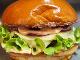 Portuguese Cheese Burger