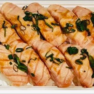 C25 Nigiri Brasado 12pecas