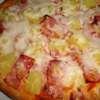 Pizza Hawaiana