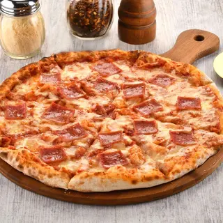 Pizza de Fiambre e Queijo