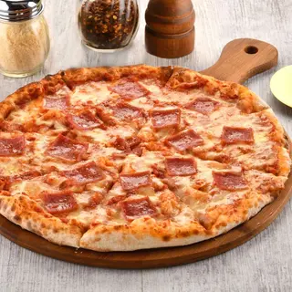 Pizza de Fiambre e Queijo