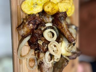 Tábua de Pincho (Angola)