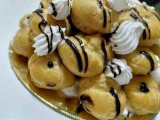Pinha profiteroles