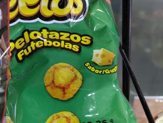 Cheetos futebolas