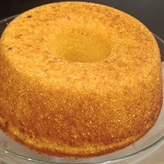 Bolo caseiro de milho