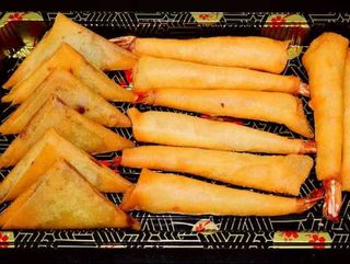 TWF7.  Chamuça & Crepe Camarão