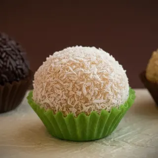 Beijinho de Coco
