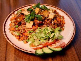 33. Arroz frito vegetariano