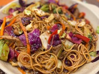 Yakisoba japonesa