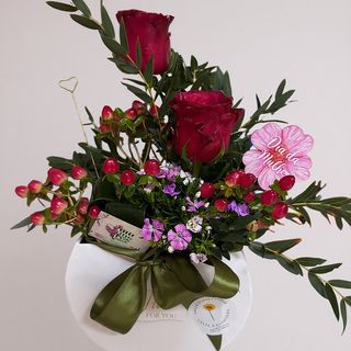 # 2004 Dia da Mulher Box