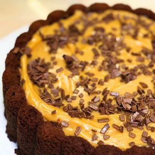 Charlotte de Chocolate e Caramelo Salgado