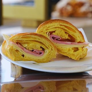 Croissant Misto