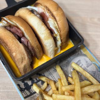 Hambúrguer com Cheddar