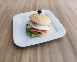 Hambúrguer Maxi Misto com Ovo