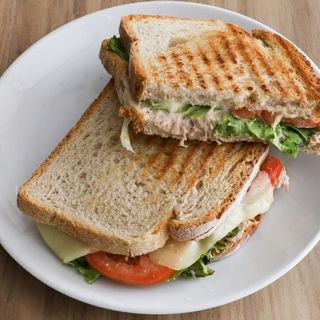 Tosta 32
