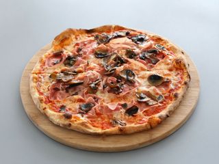 Pizza Prosciutto e Funghi 30CM