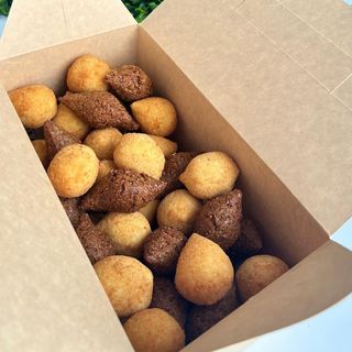 15 mini Salgados de festa