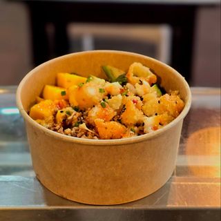 Poke de Camarão Frito