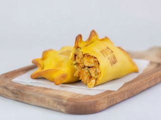 Empanada de Frango Thai
