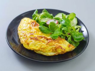 Omelete Mista com Acompanhamento