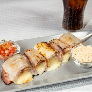 ESPETO DE QUEIJO E BACON