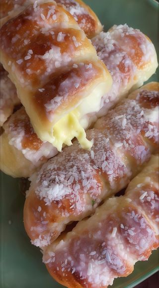 Rosca Queijo com Leite Condensado