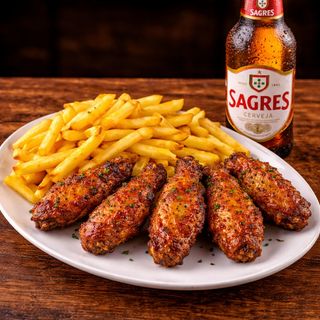 Wings + Cerveja