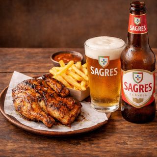Meio Frango + Cerveja + Batata Fritas ou Arroz