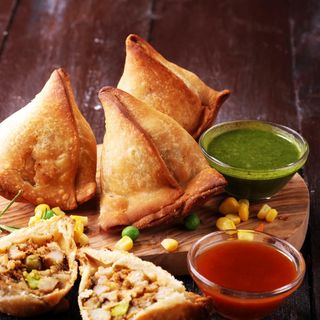 Veg samosa