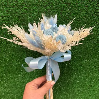 Ramo com flores secas