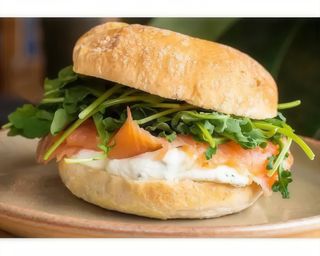 Bagel de Salmão