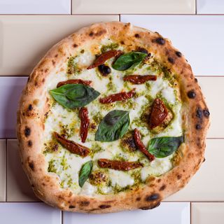 Pizza Pesto e Tomate Seco