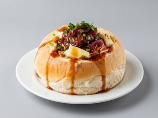 Pernil Aperitivo no Pão Sêmea