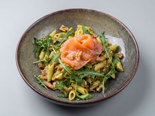23. Penne al Salmone