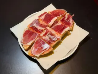 Pão com Tomate e Presunto Ibérico