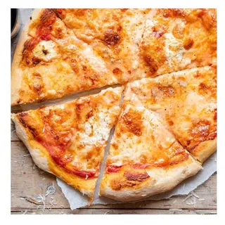 Quatro Queijo Pizza (32cm)