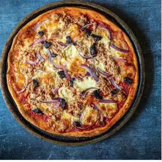 Tuna pizza 32cm