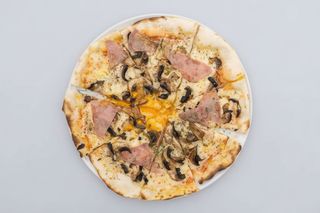 Pizza Capricciosa
