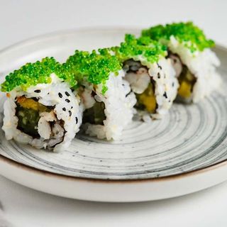 617.URAMAKI CALIFORNIA 8PCS