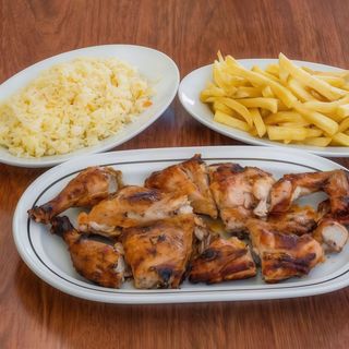 Menu Frango Assado Inteiro Prato Por 2 Pessoas Com 2 Bebidas